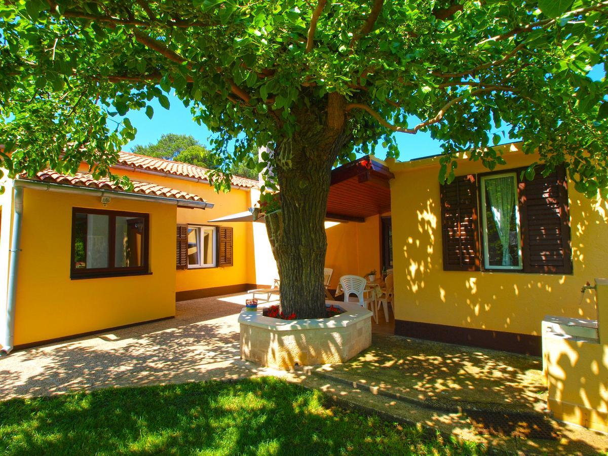 House 1037 Fažana Exterior foto